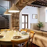 Сasa de vacaciones The Secret Garden - Pool, Garden And Parking *