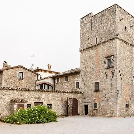 Vakantiehuis The Secret Garden - Pool, Garden&parking