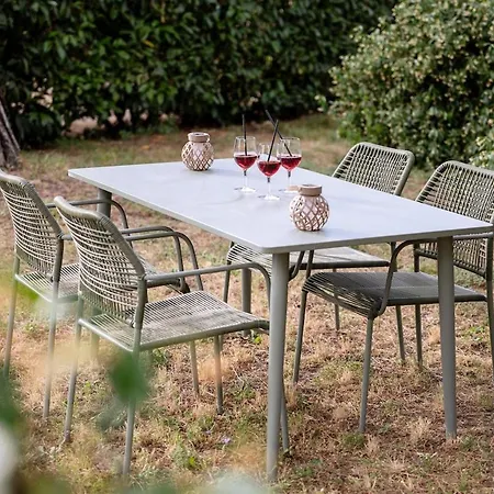 Vakantiehuis The Secret Garden - Pool, Garden&parking *