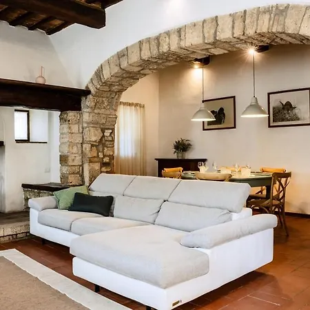 Holiday home The Secret Garden - Pool, Garden And Parking Perugia