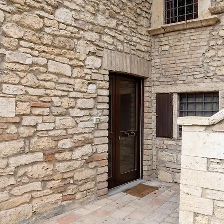 The Secret Garden - Pool, Garden And Parking Holiday home