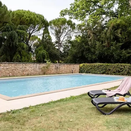Дом отдыха The Secret Garden - Pool, Garden And Parking *