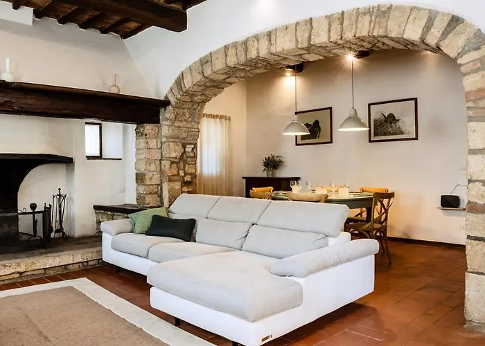 Ferienhaus The Secret Garden - Pool, Garden And Parking Perugia